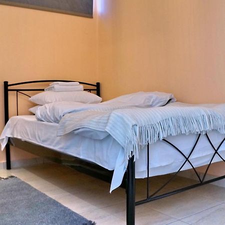 Aroma Rent House 2 Apartment Mytilene Exterior photo